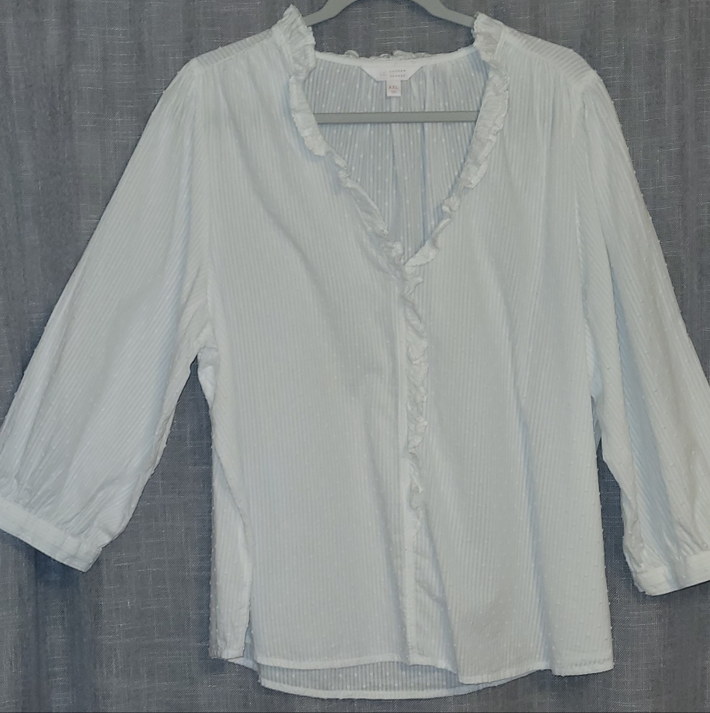 LC Lauren Conrad XXL Women's White Ruffled Blouse
